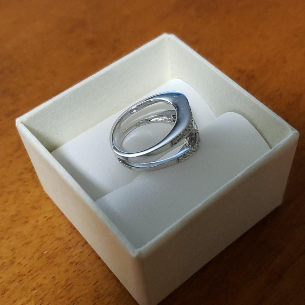 Diamond ring - Picture 4 of 7